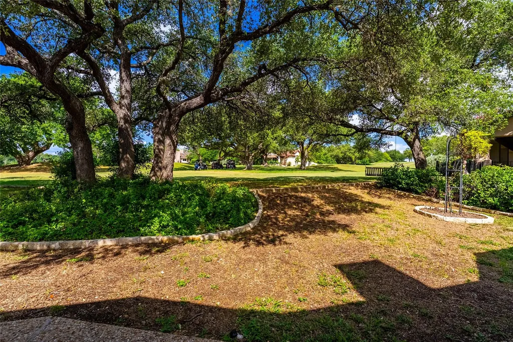 1411 Lakeway Drive Lakeway TX 78734