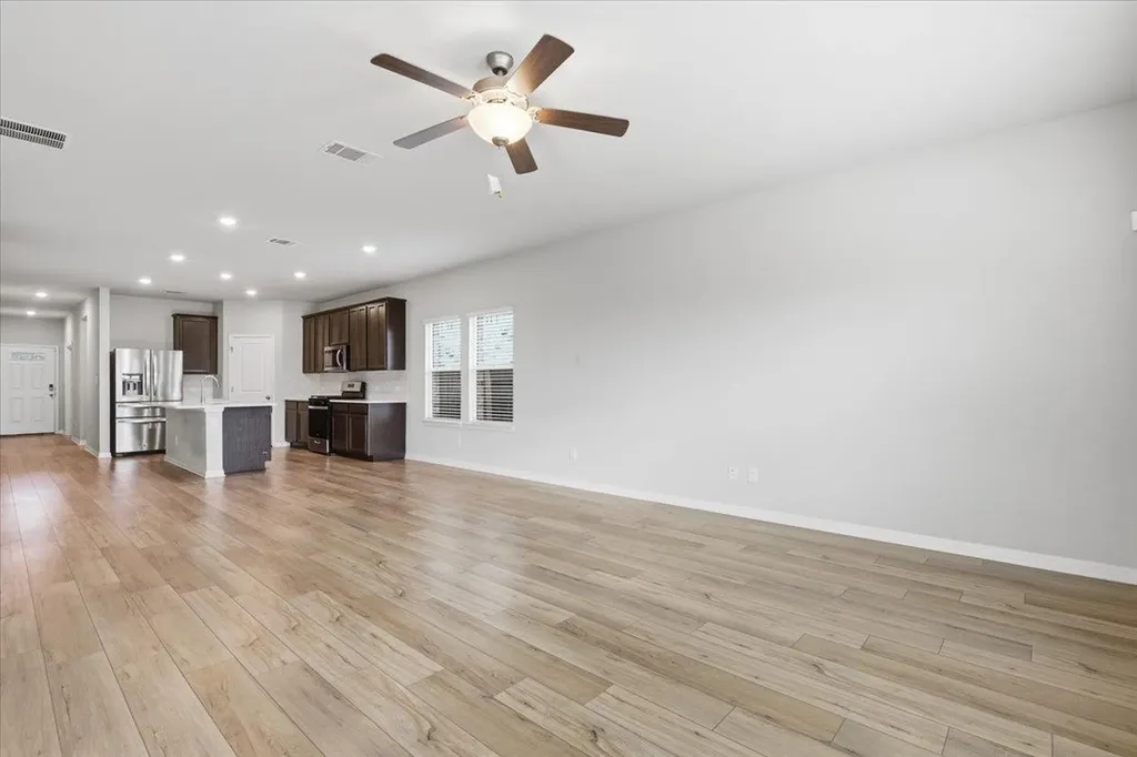17705 Prairie Land Way Manor TX 78653