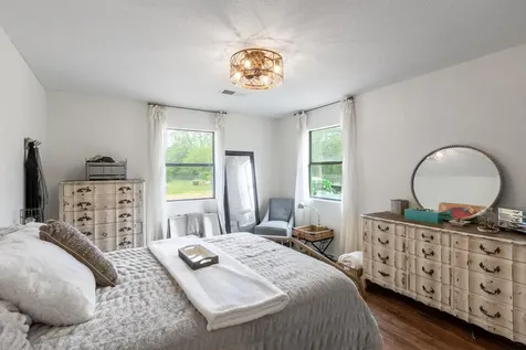 326 Zapalac Road Smithville TX 78957