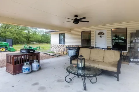 326 Zapalac Road Smithville TX 78957