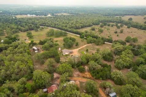 326 Zapalac Road Smithville TX 78957