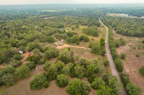 326 Zapalac Road Smithville TX 78957