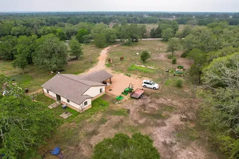 326 Zapalac Road Smithville TX 78957