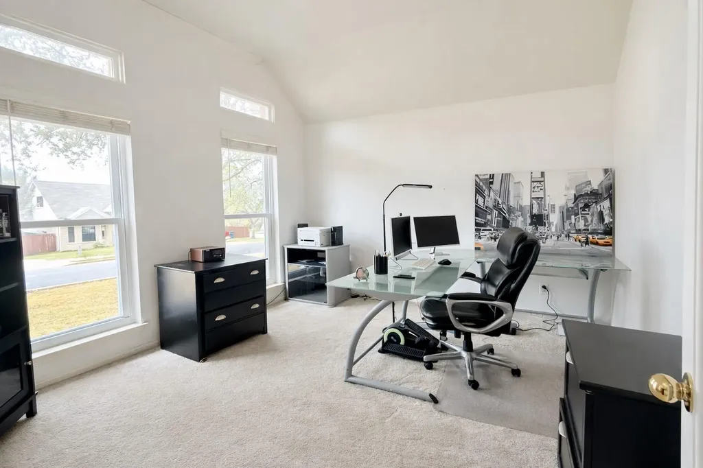 1902 Overland Drive Leander TX 78641