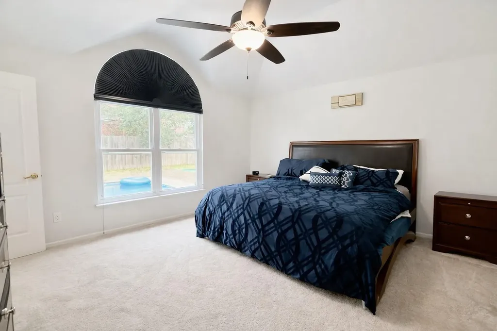 1902 Overland Drive Leander TX 78641