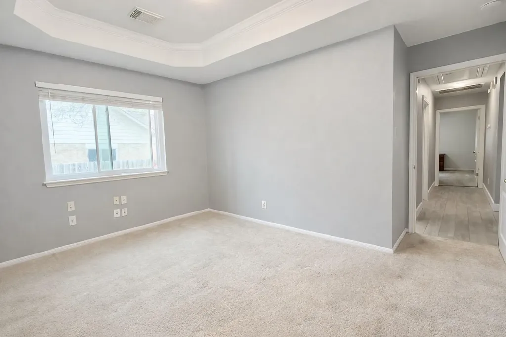 1902 Overland Drive Leander TX 78641