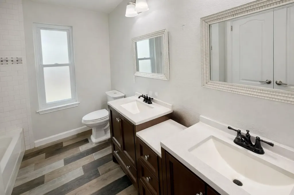 1902 Overland Drive Leander TX 78641
