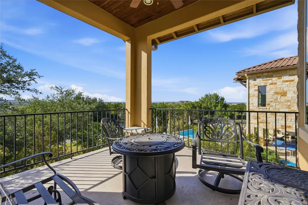 111 Serene Hilltop Circle Austin TX 78738
