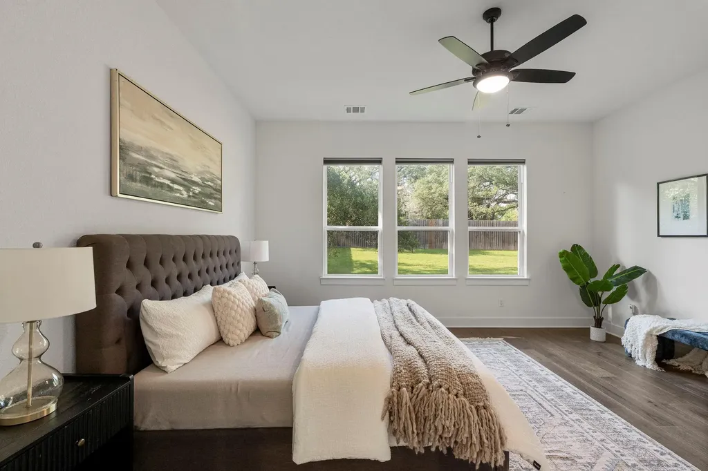 305 Comfort Maple Lane Dripping Springs TX 78620