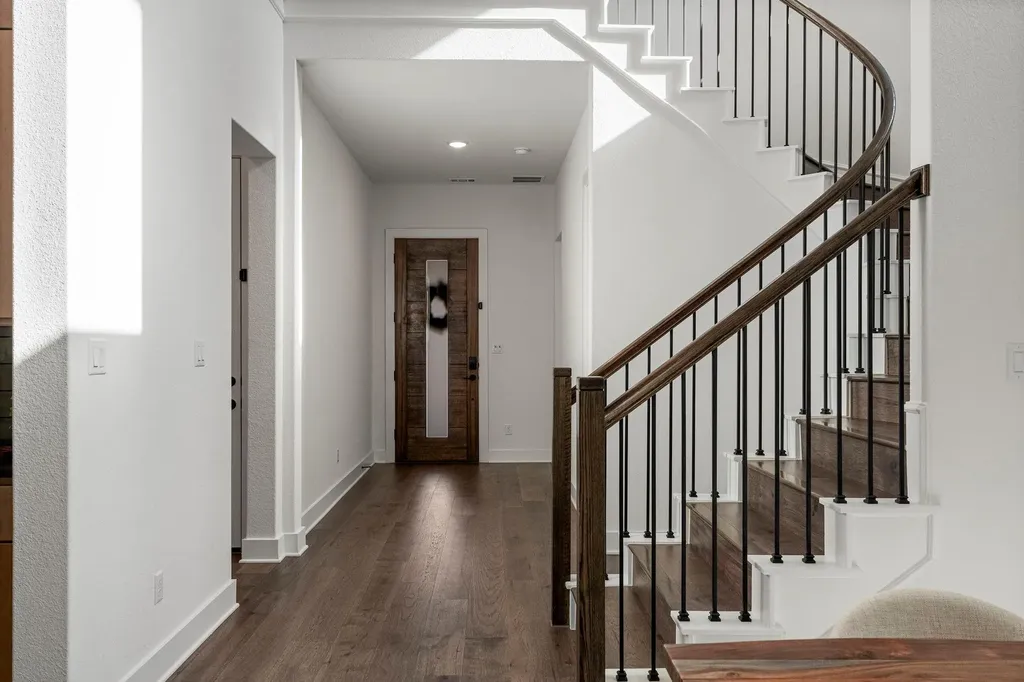 305 Comfort Maple Lane Dripping Springs TX 78620