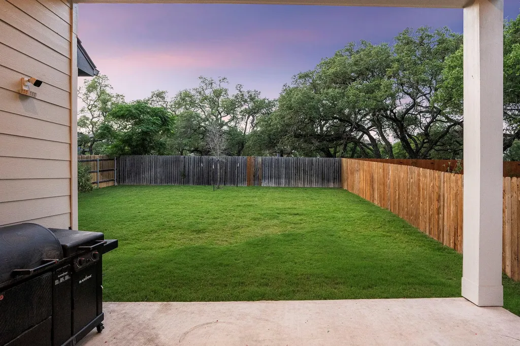 305 Comfort Maple Lane Dripping Springs TX 78620
