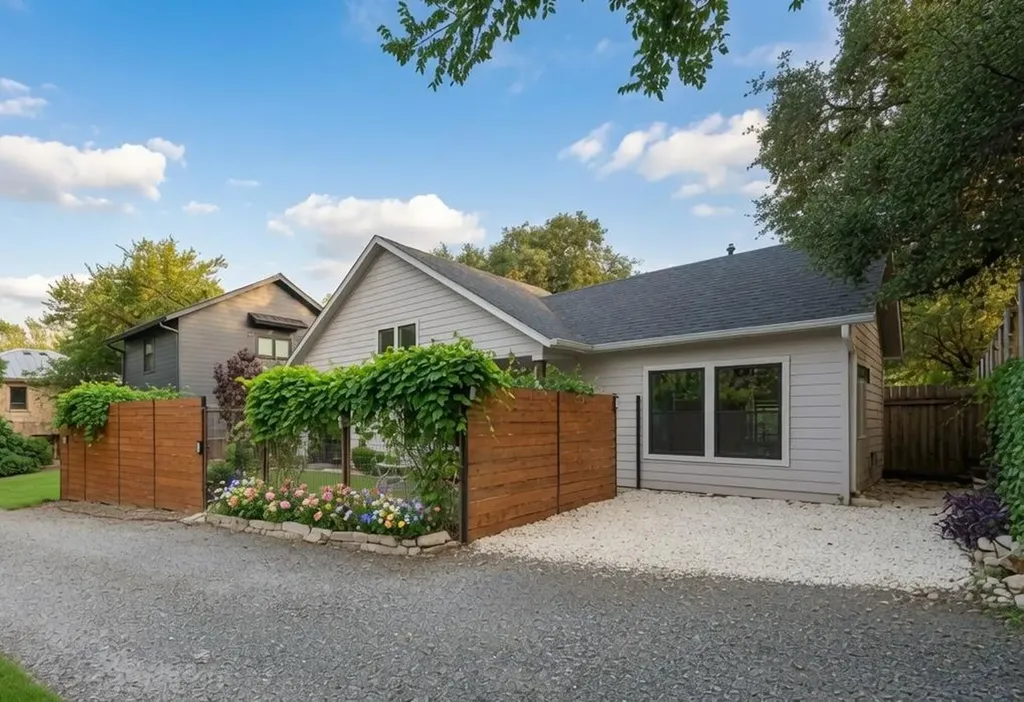 804 W Annie Street Austin TX 78704