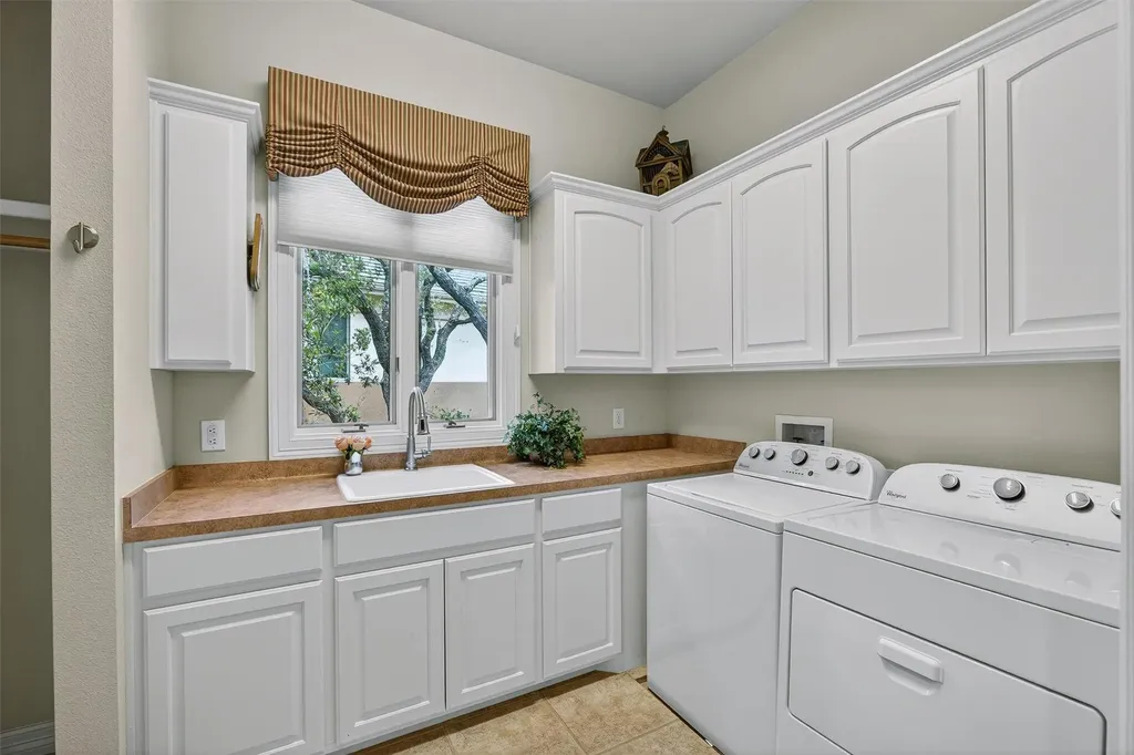 2305 Barton Creek Boulevard Austin TX 78735