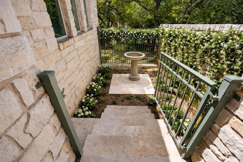 2305 Barton Creek Boulevard Austin TX 78735