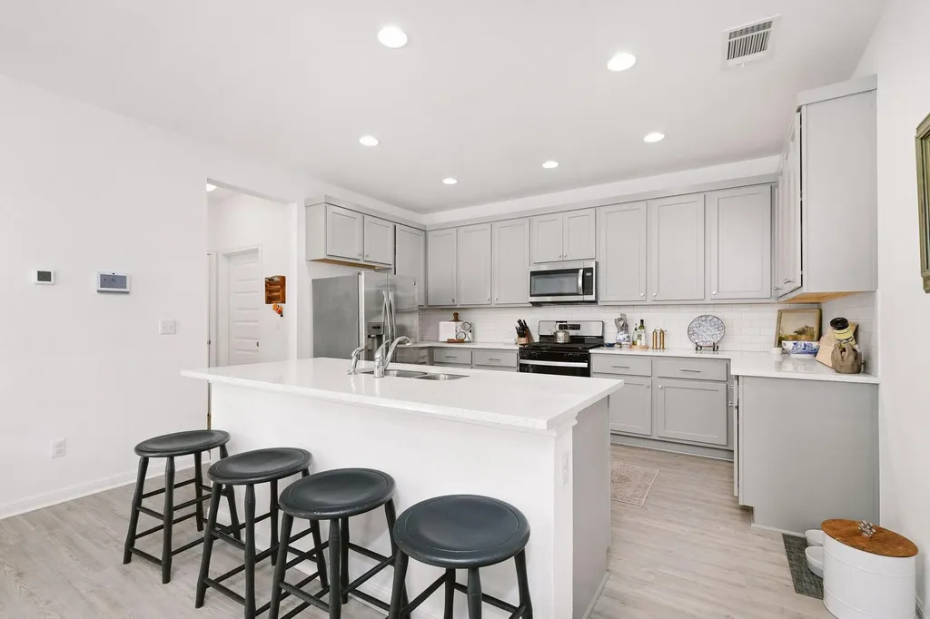 12403 Zenyatta Drive Buda TX 78610