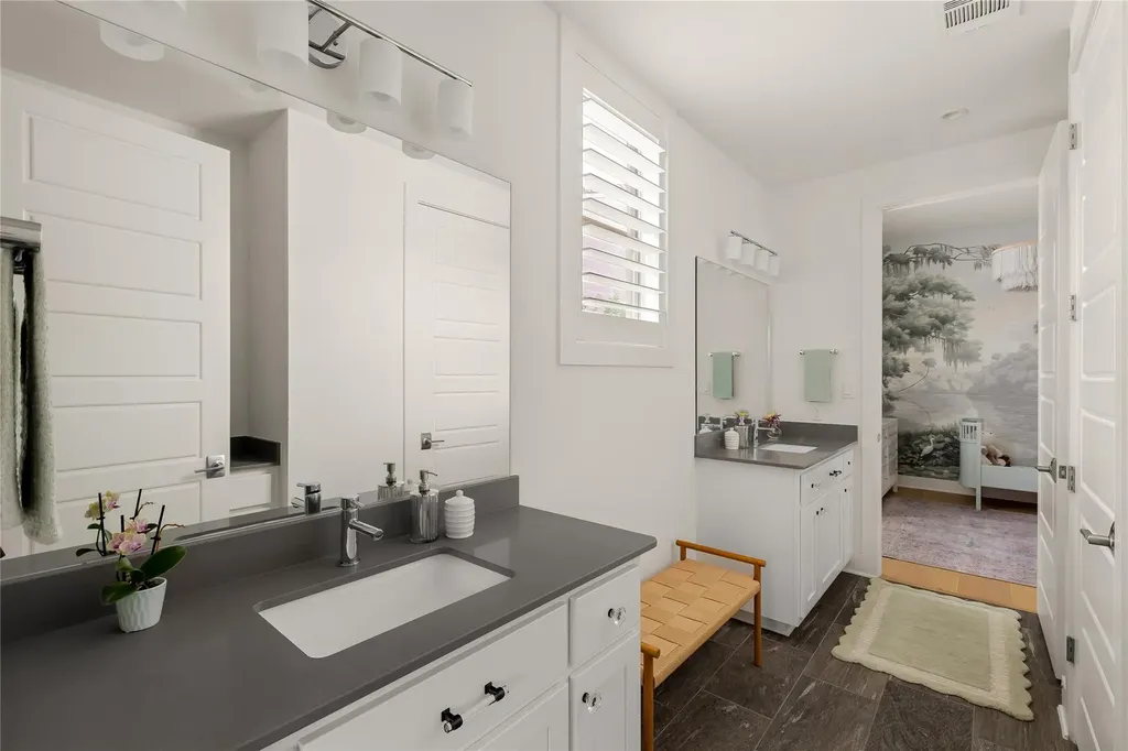 4314 Flameleaf Sumac Drive Austin TX 78738