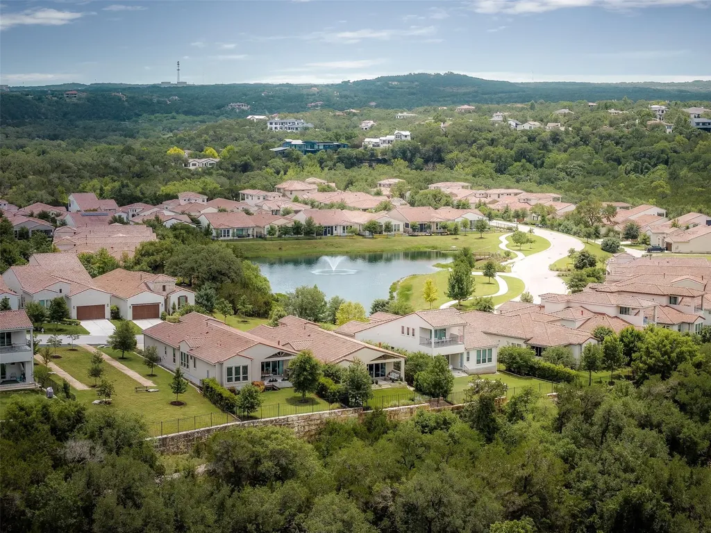4314 Flameleaf Sumac Drive Austin TX 78738