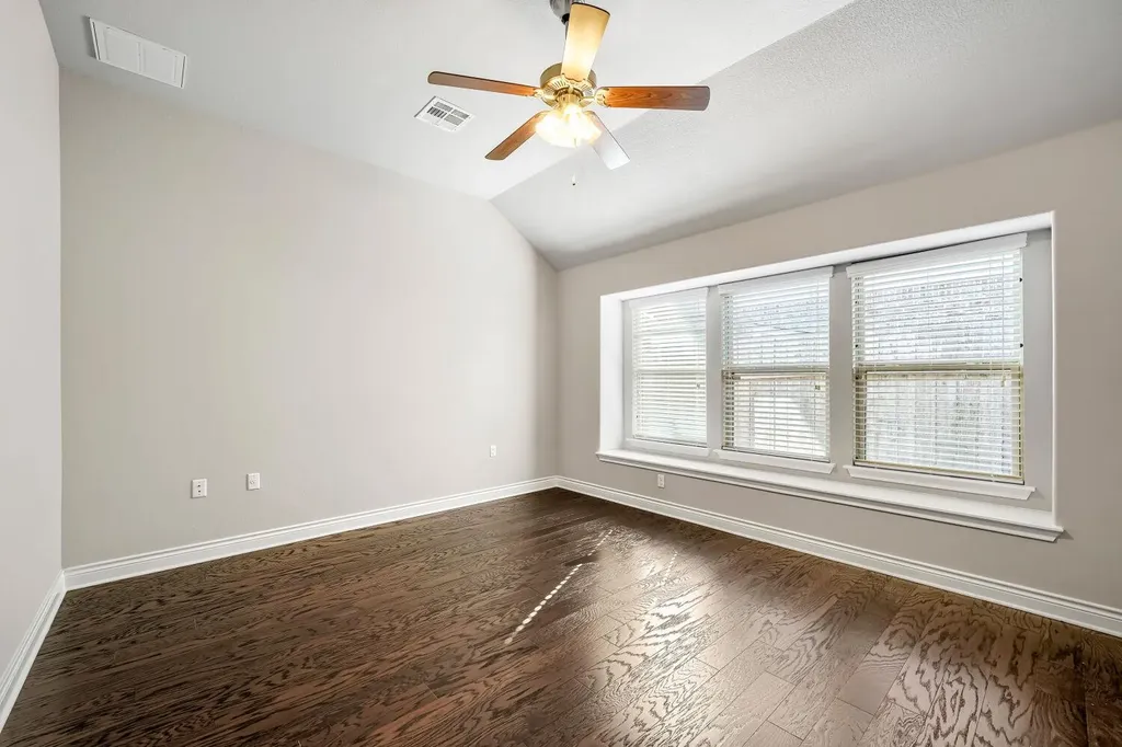 2404 Spanish Camp Cove Austin TX 78725