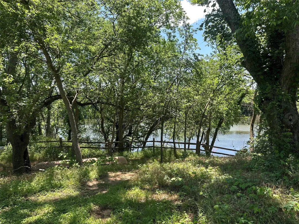 2404 Spanish Camp Cove Austin TX 78725
