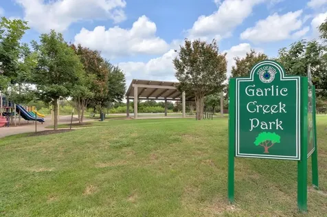 268 Brockston Drive Buda TX 78610