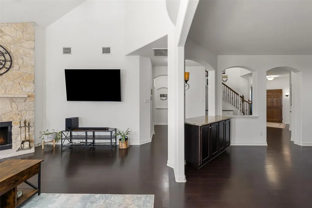 2474 Santa Barbara Loop Round Rock TX 78665