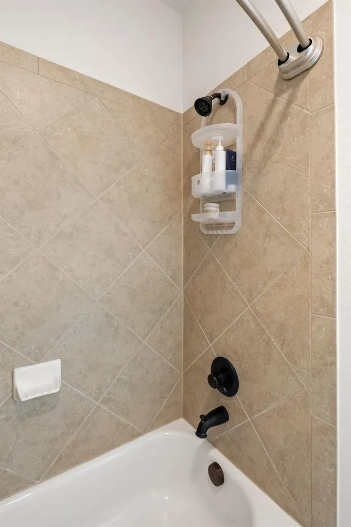 2474 Santa Barbara Loop Round Rock TX 78665