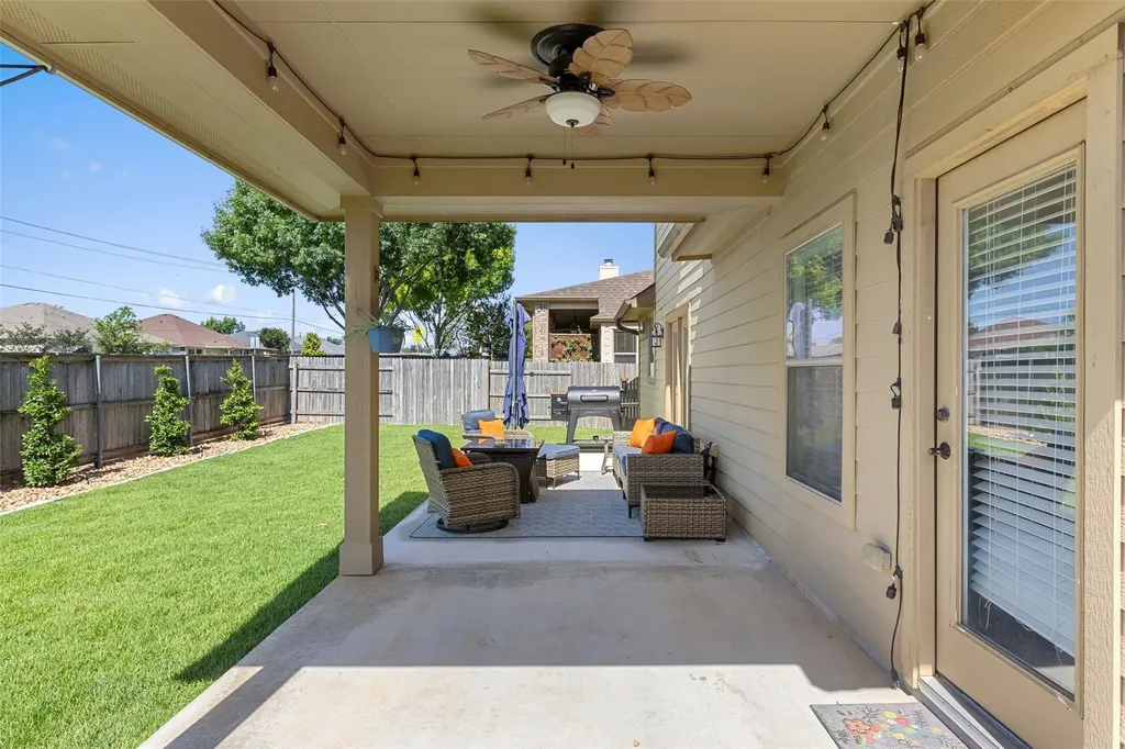 2474 Santa Barbara Loop Round Rock TX 78665