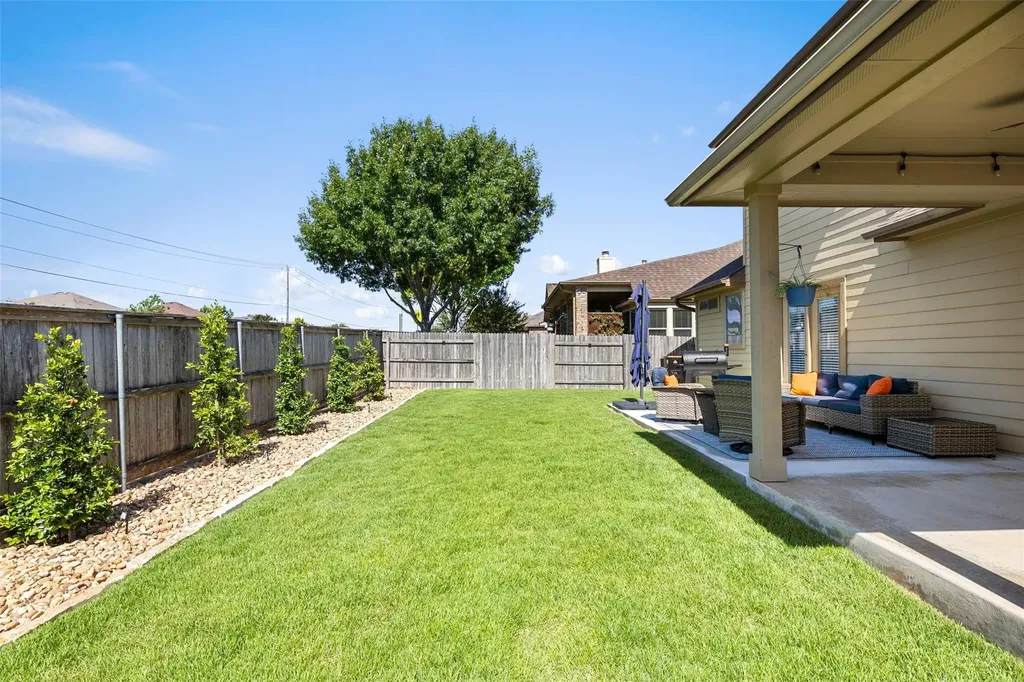 2474 Santa Barbara Loop Round Rock TX 78665