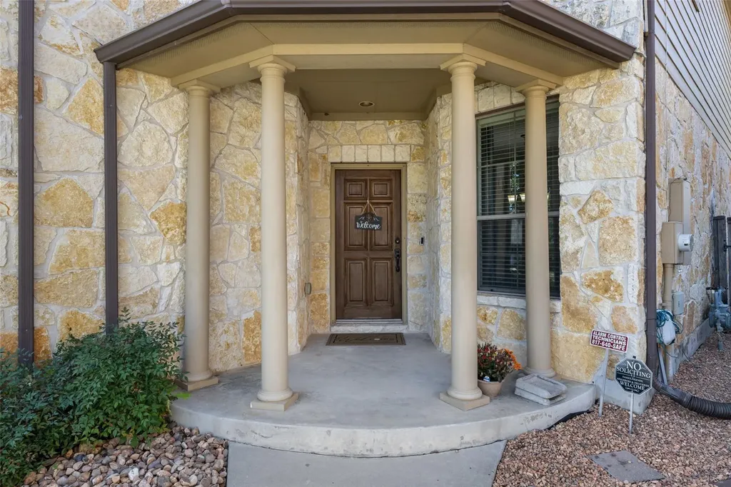 2474 Santa Barbara Loop Round Rock TX 78665