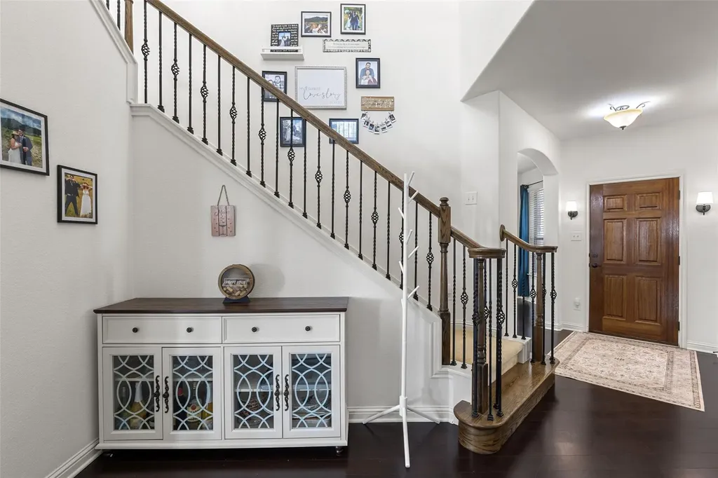 2474 Santa Barbara Loop Round Rock TX 78665
