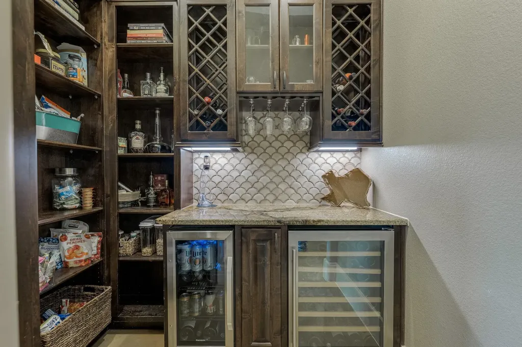 212 Golden Eagle Way Liberty Hill TX 78642