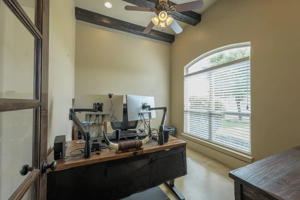 212 Golden Eagle Way Liberty Hill TX 78642