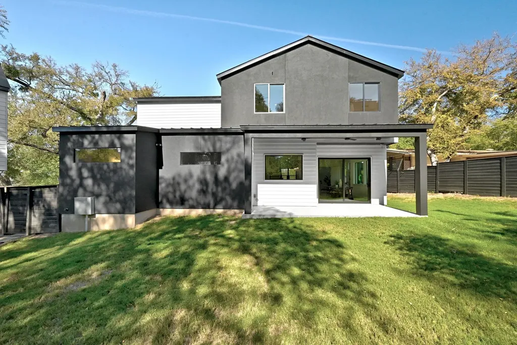 2303 Westworth Circle Austin TX 78704