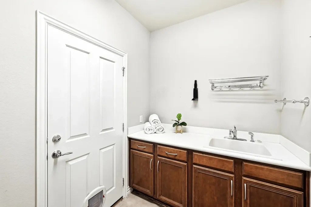 101 Angelina Cove Georgetown TX 78633