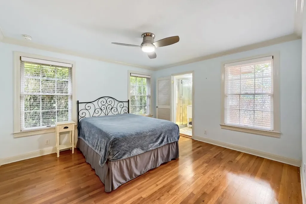 5214 Grover Avenue Austin TX 78756