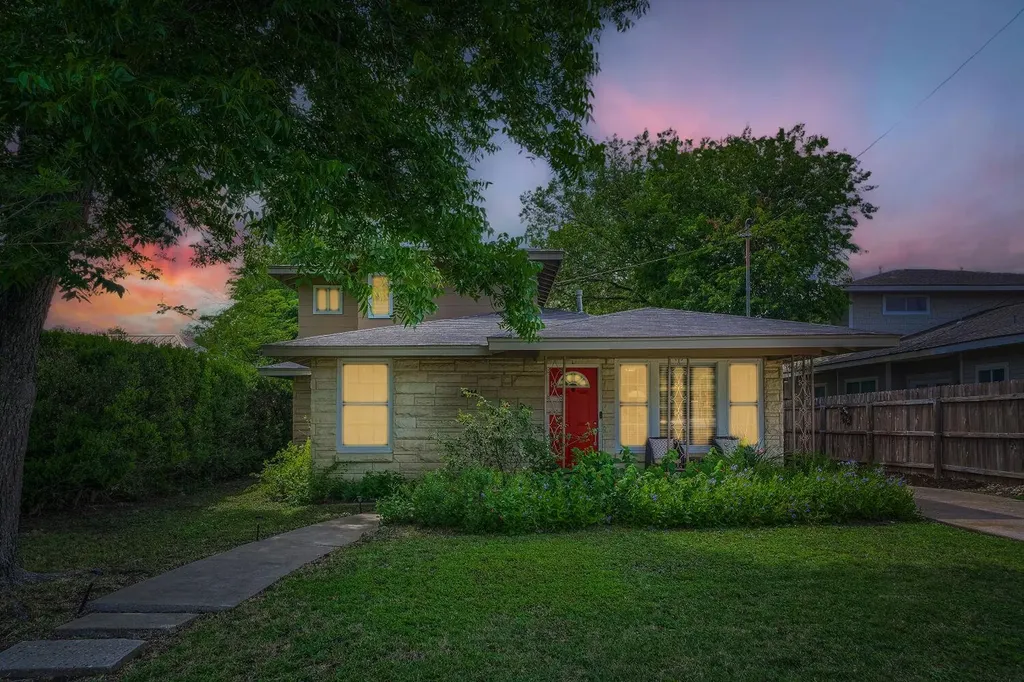 5214 Grover Avenue Austin TX 78756