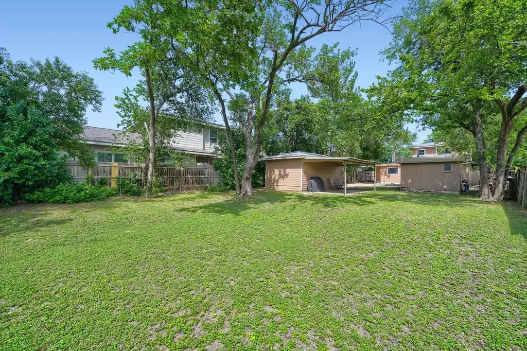 5214 Grover Avenue Austin TX 78756