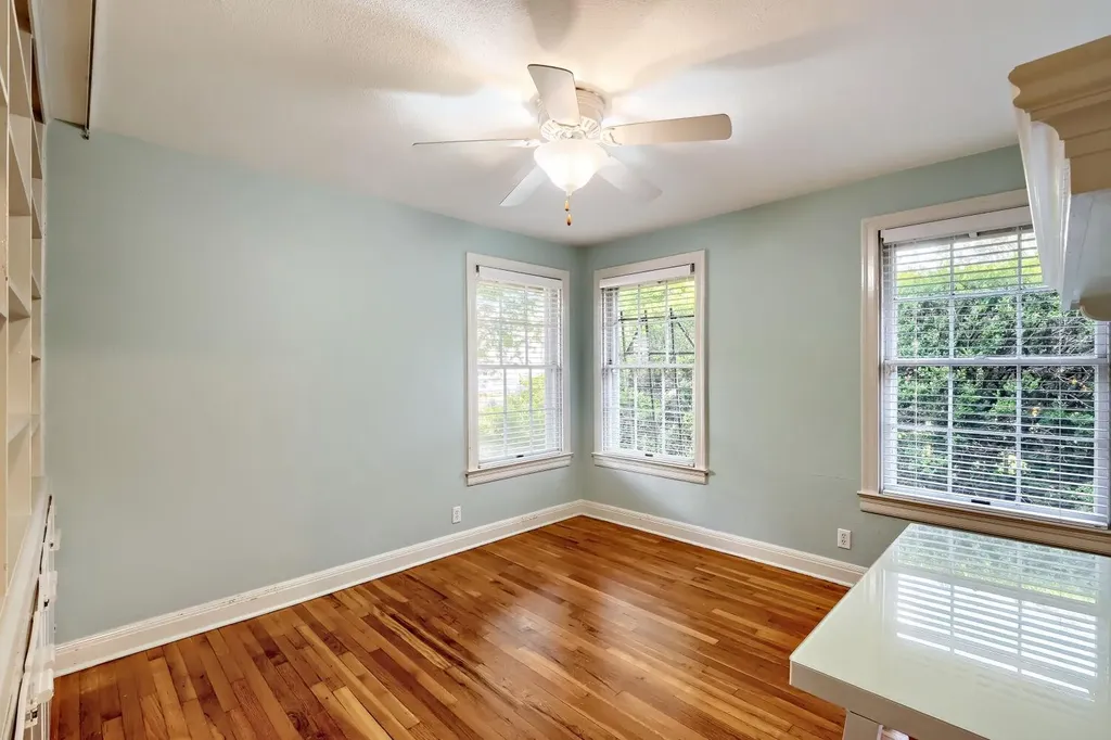 5214 Grover Avenue Austin TX 78756