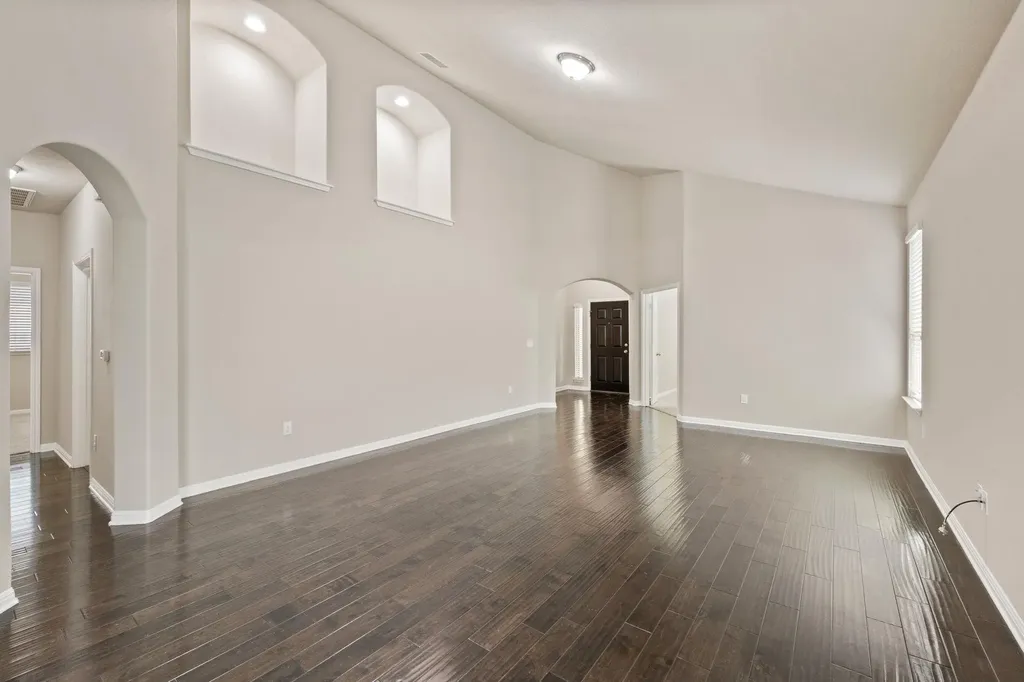 212 La Grotta Lane Georgetown TX 78628