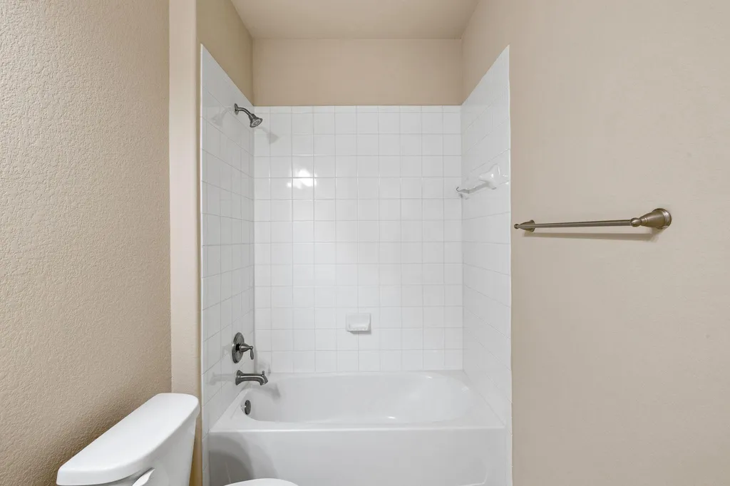 212 La Grotta Lane Georgetown TX 78628