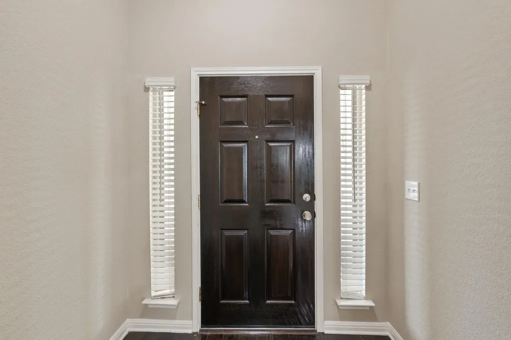 212 La Grotta Lane Georgetown TX 78628