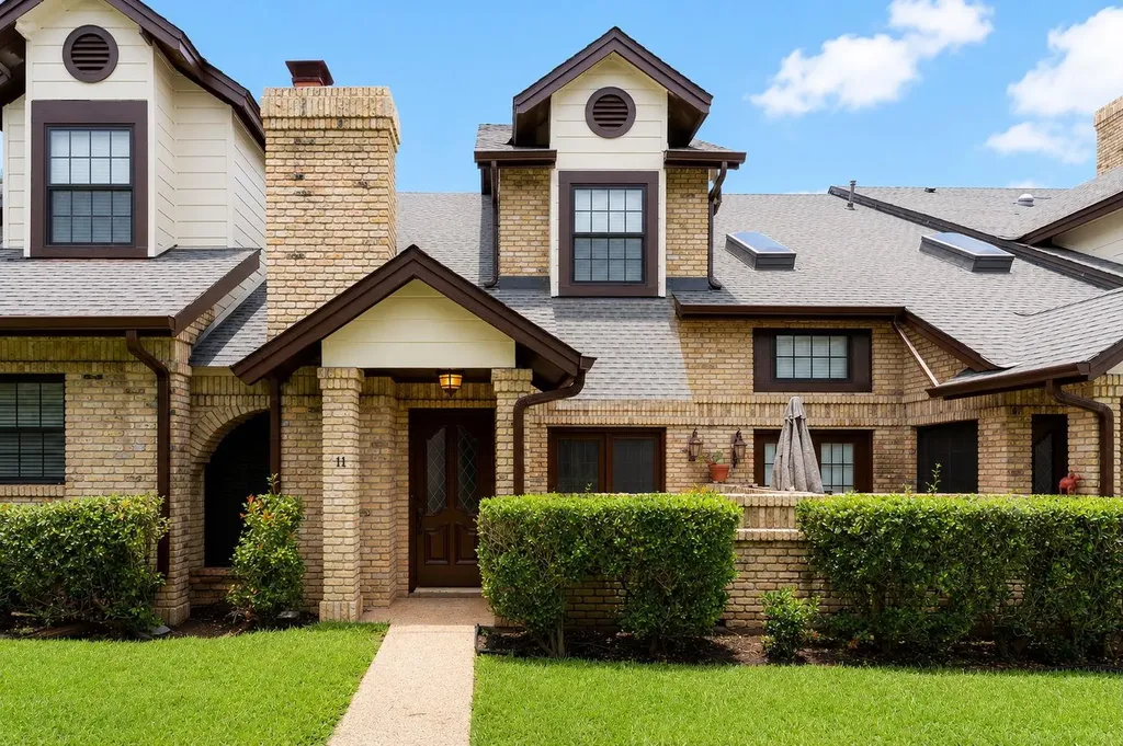 10819 Crown Colony Drive Austin TX 78747