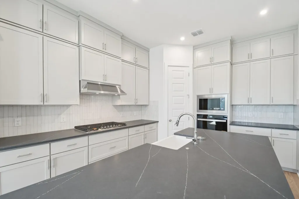 110 Comfort Drive Buda TX 78610