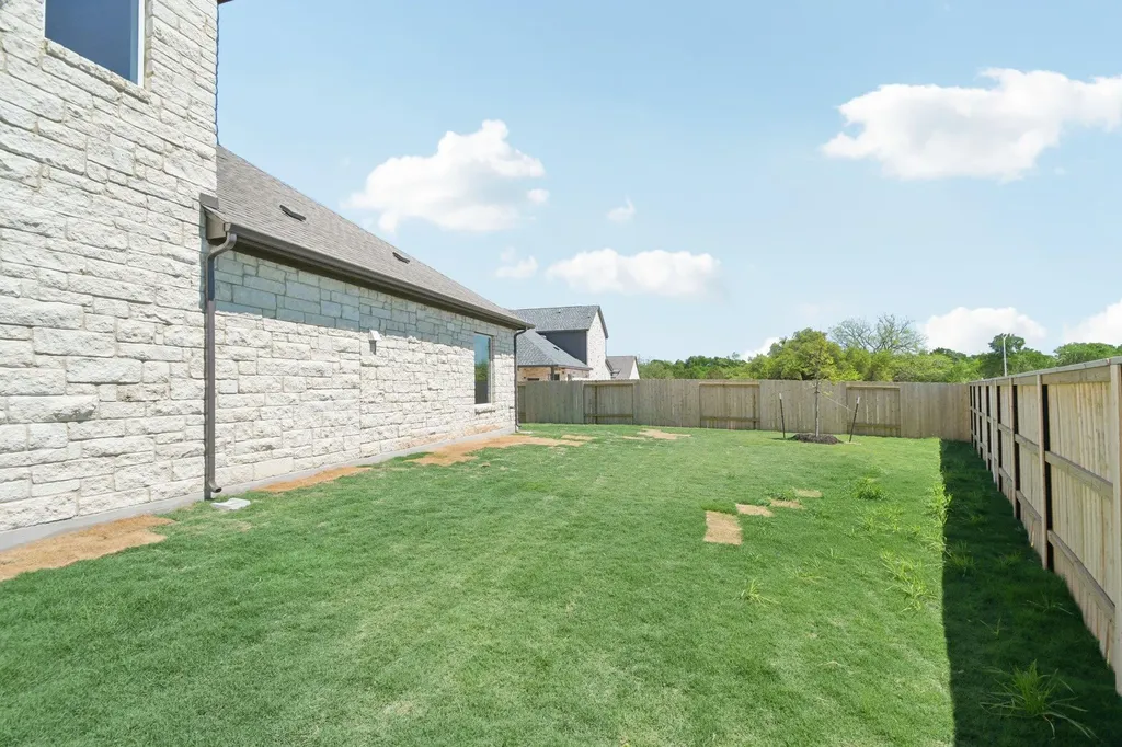 110 Comfort Drive Buda TX 78610