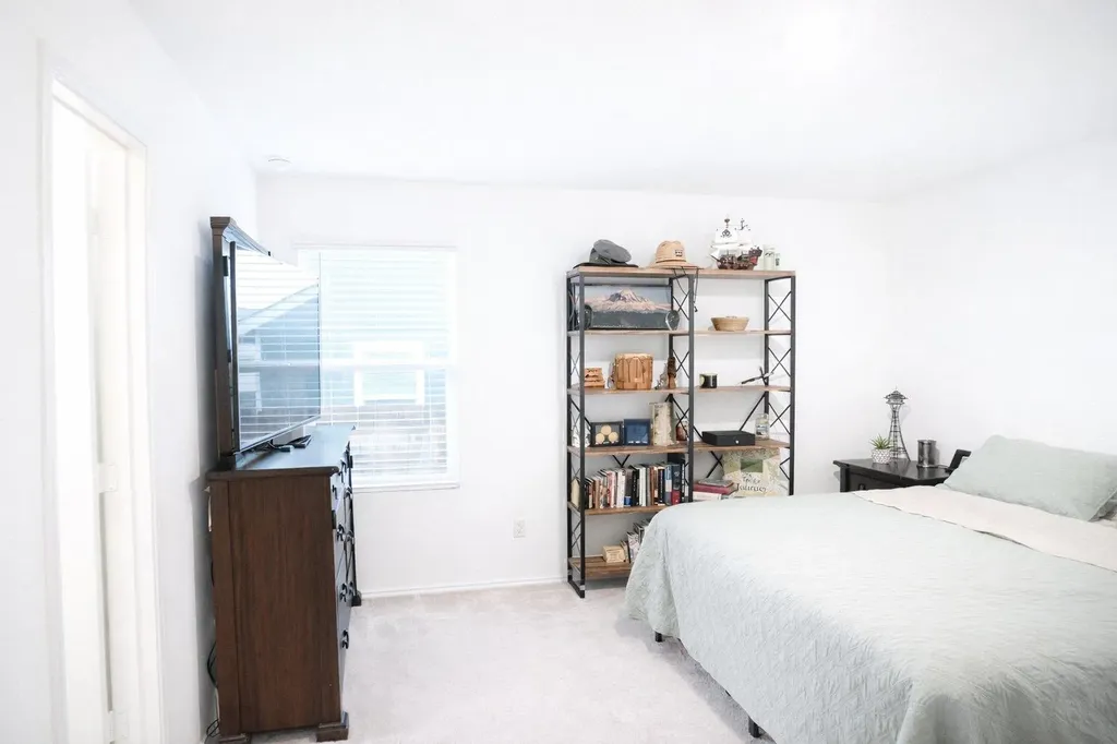 609 Marty Allen Loop Jarrell TX 76537