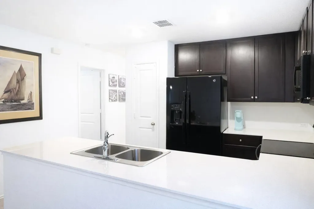 609 Marty Allen Loop Jarrell TX 76537