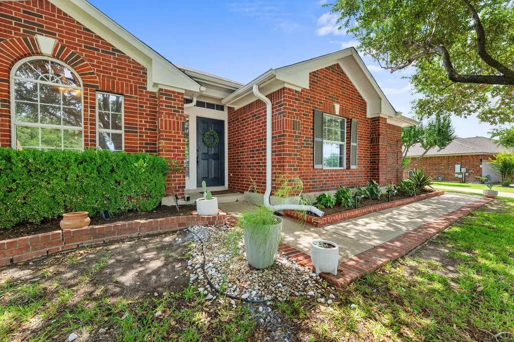 712 Kingston Lacy Boulevard Pflugerville TX 78660