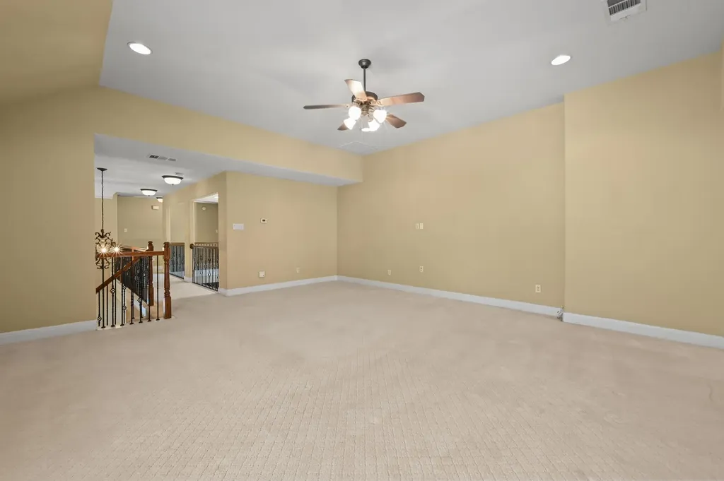 111 Whitley Drive Austin TX 78738