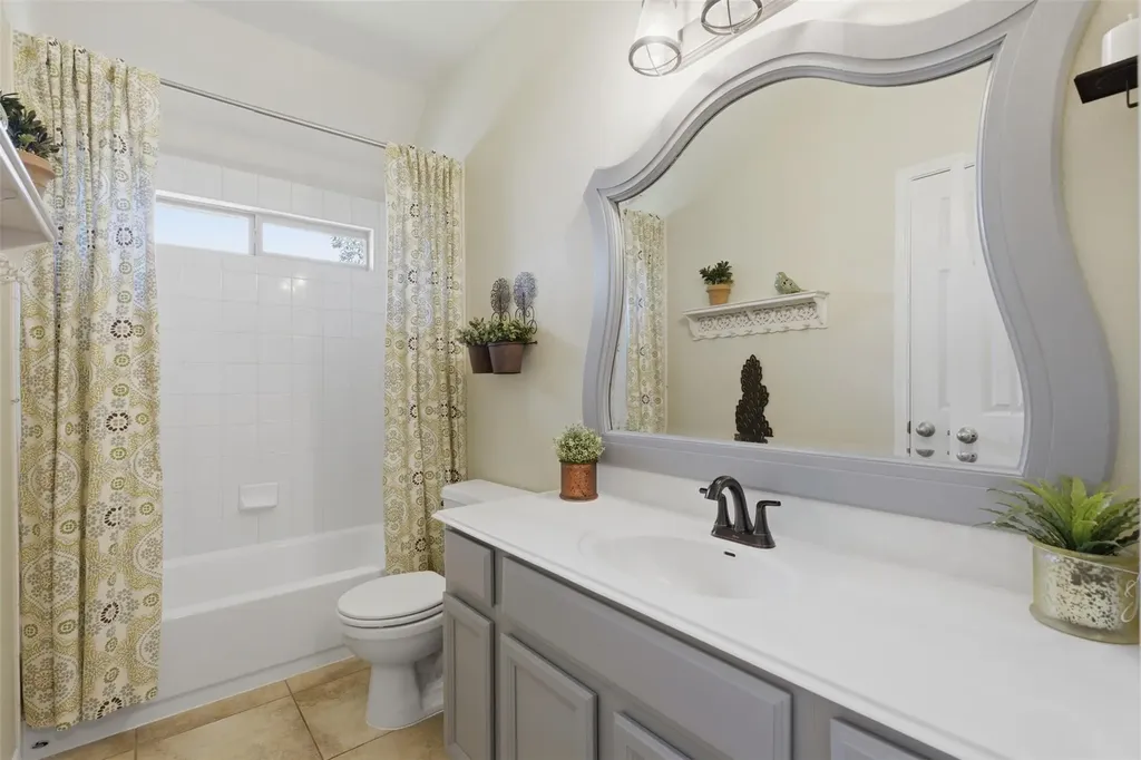2568 Santa Barbara Loop Round Rock TX 78665
