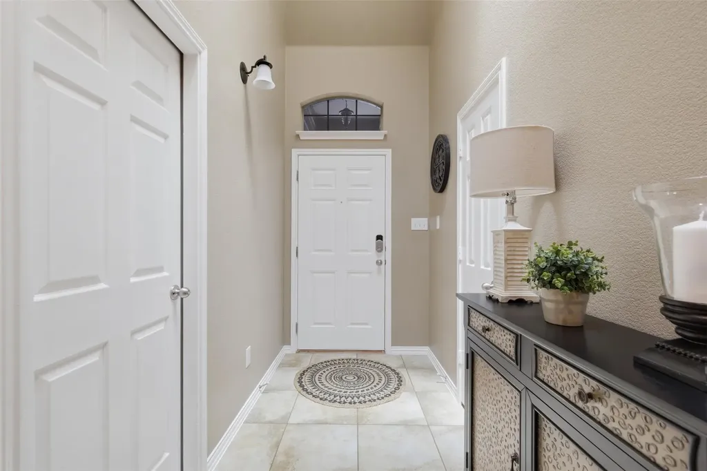 2568 Santa Barbara Loop Round Rock TX 78665